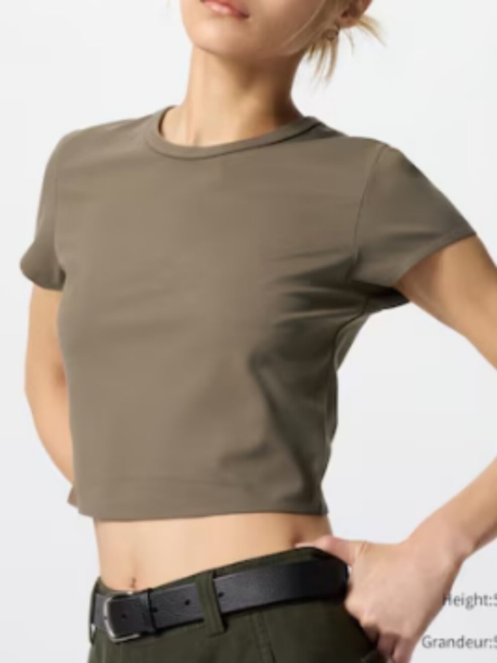 Uniqlo Airism Soft Cropped T-Shirt & Ribbed T-Shirt Bundle!!
